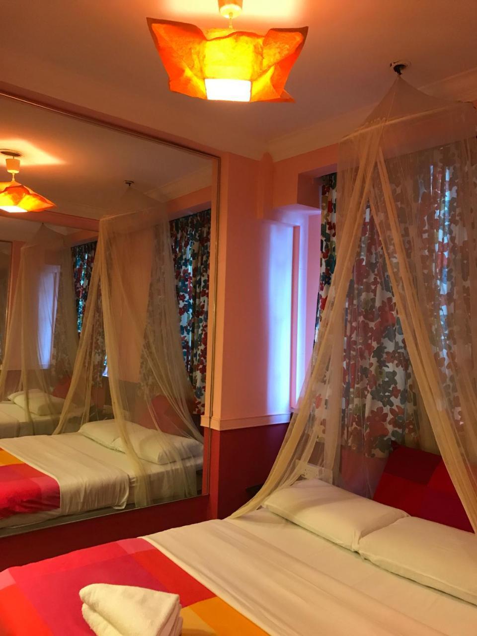 Hotel La Mode  à Singapour Extérieur photo